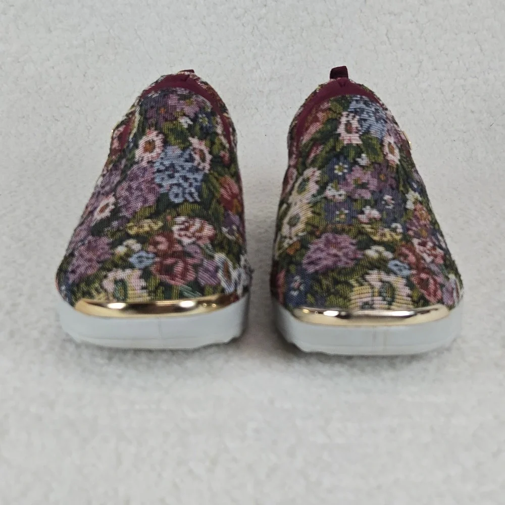 Therafit Womens 8.5 Floral Tapestry Slip On Sneakers Gold Toe Cottagecore Boho
